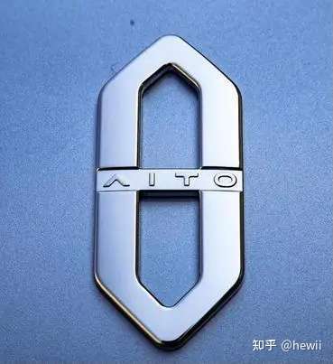 你见过最丑的车标是什么?
