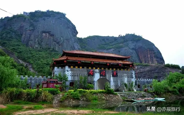 岳阳旅游景点有哪些好玩的地方？湖南岳阳六大必游景点介绍