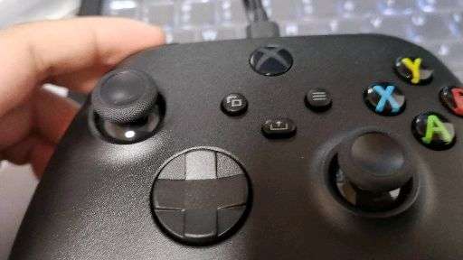 xbox手柄rb键比lb键手感要软一些,lb键声音清脆些,这是正常的吗?