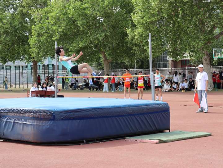 量子跃迁级跳高样片