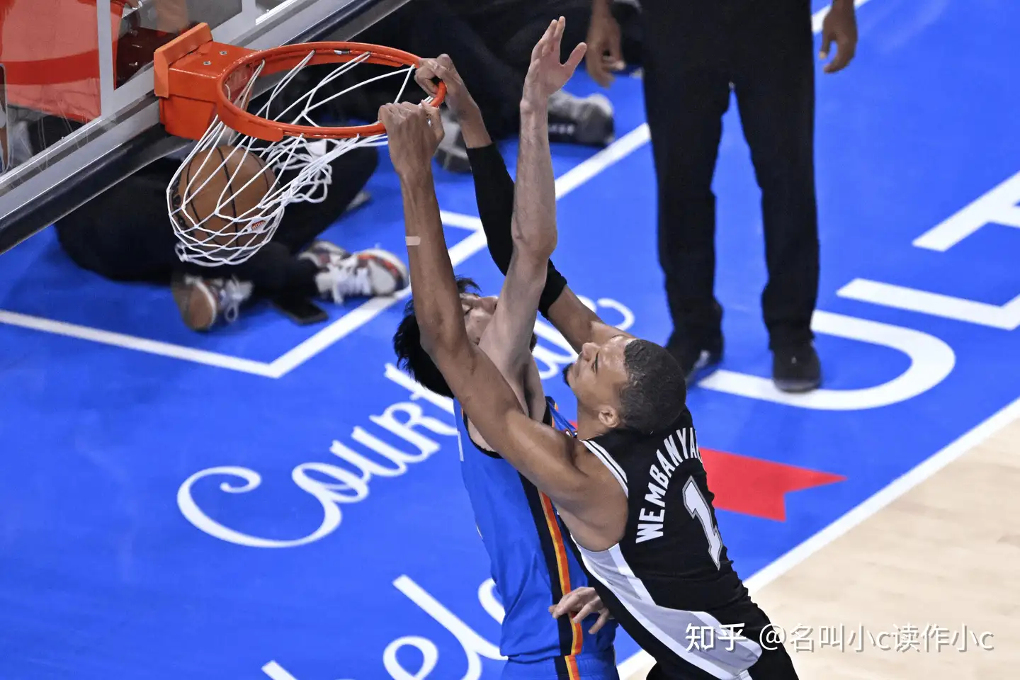 2526赛季NBA季后赛马刺 111:103 雷霆，如何评价这场比赛？