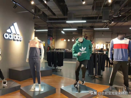 nike折扣店是不是正品？街上耐克折扣店是真的吗