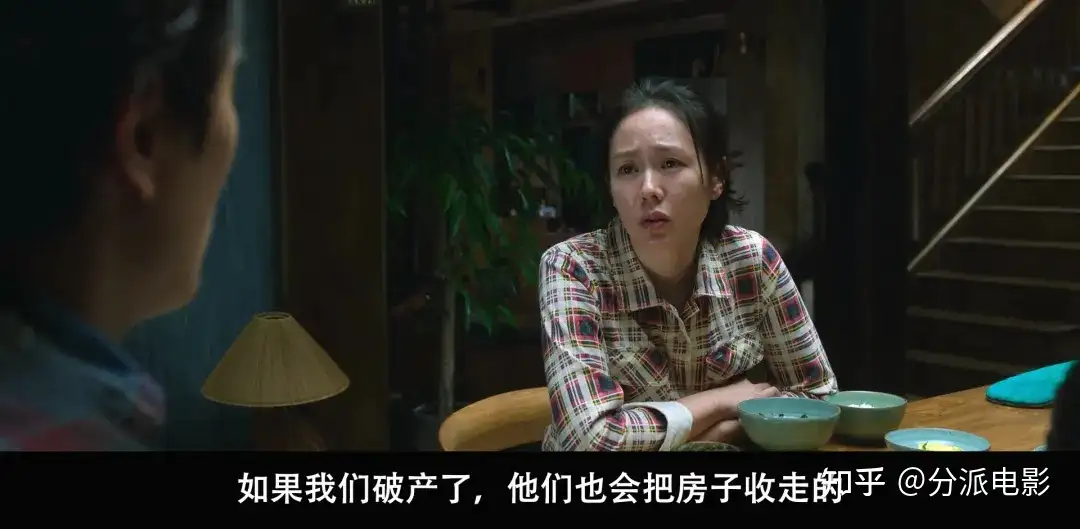 《无可奈何》口碑炸裂+横扫大奖，年度顶流爆款