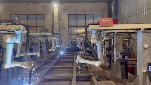 越疆协作机器人新质生产力，铁臂焊接，妙笔生花！