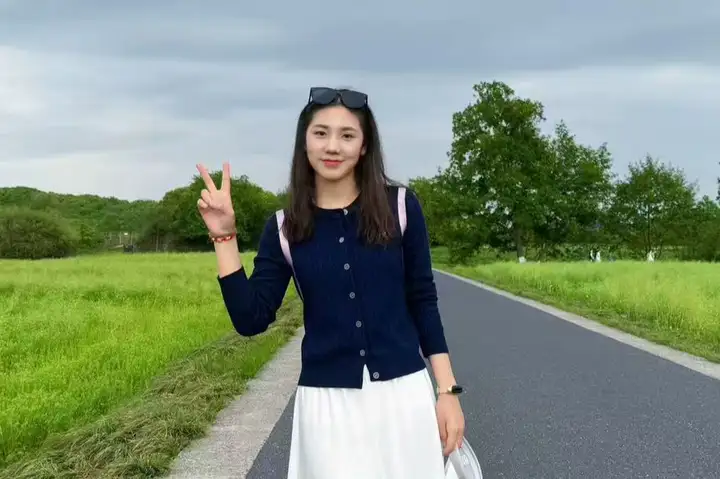 【活力校園】花信風(fēng)傳年少 流光照徹征程 | 塘棲校區(qū)幼兒保育2501班級風(fēng)采(圖16)