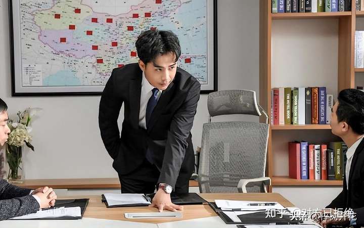 容易在职场中吃亏的人有什么特点 职场上真正聪明的人从不踩这些雷分析与介绍