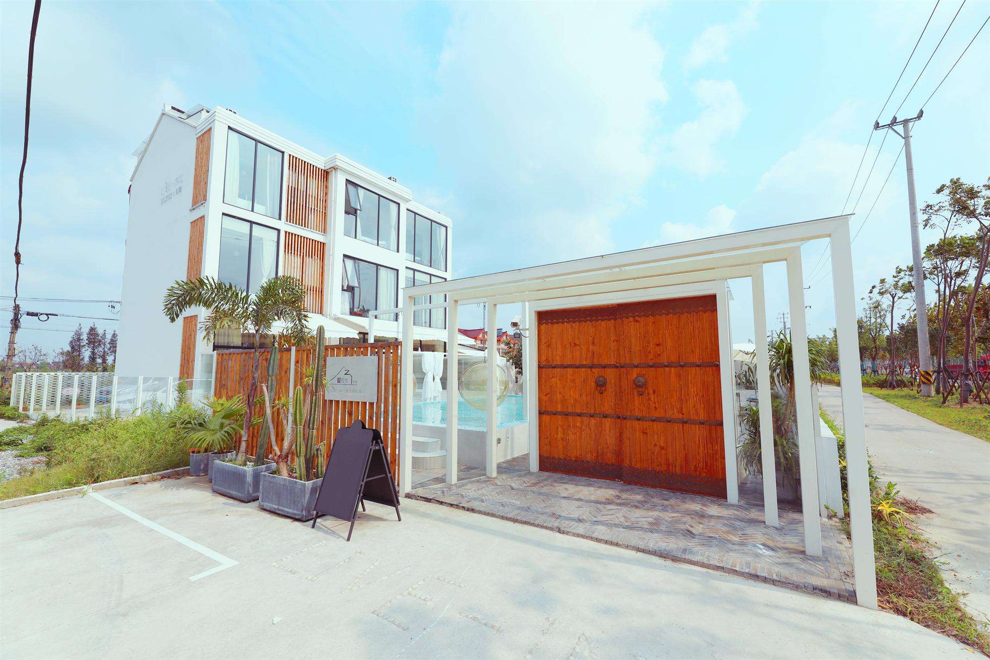 木鸟民宿 的想法: #上海民宿# 二百块!陈乔恩同款上海迪士… - 知乎