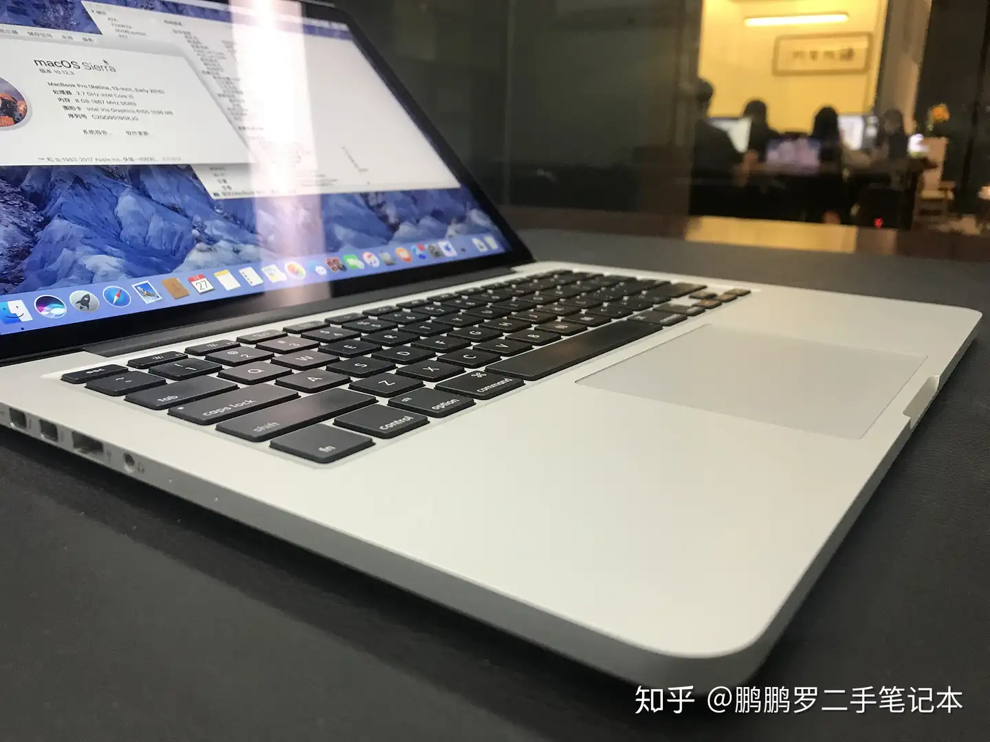 2015年买的macbook pro 13英寸，这几天电池明显不好用了，已过保修期