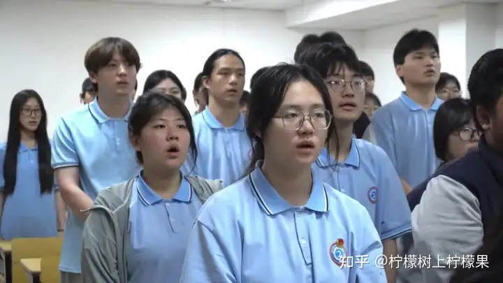 【红色校园】青春报国守初心 砥砺奋进新征程 | 2025-2026学年学员入团仪式(图3)