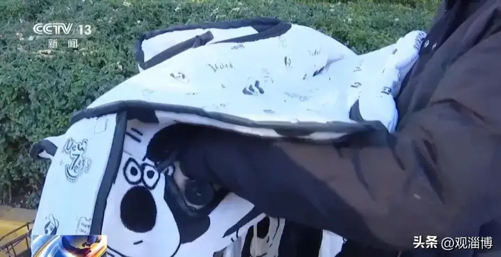 电动自行车“挡风被”到底该不该用，电动车“挡风被”藏风险插图2