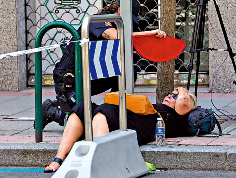 高温天气导致西班牙近两个月内逾 1000 人死亡，如何提高对极端高温的应对能力？缩略图