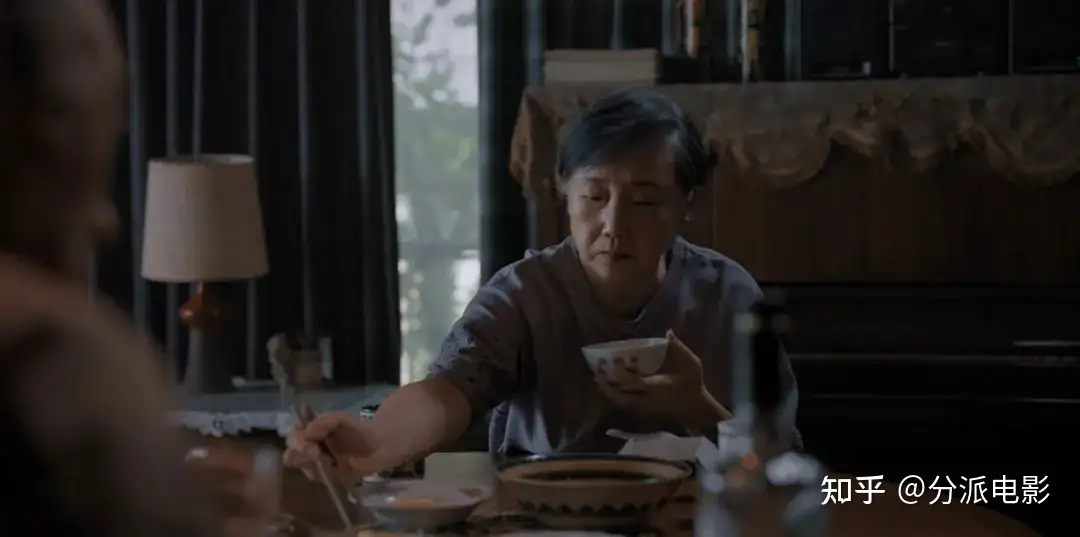 《深度安静》年度最压抑的华语片!
