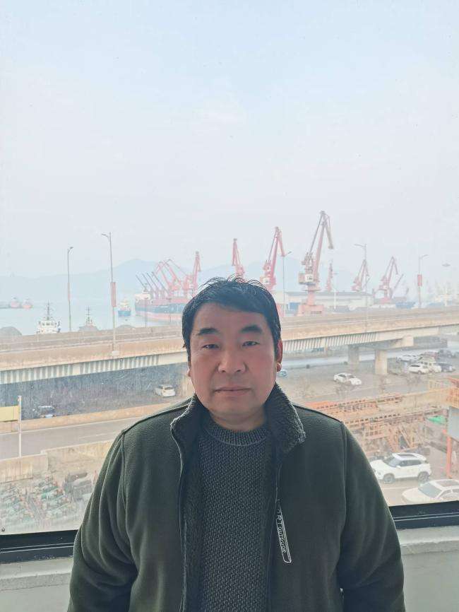 专访诗人高怀军：沿着诗歌的足迹走向未来