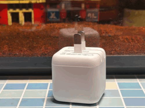   差旅减负神器：IDMIX65W小巧氮化镓充电器实测体验
