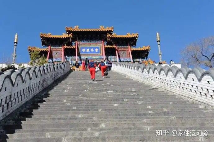 去山西旅游有哪些实用建议和攻略？