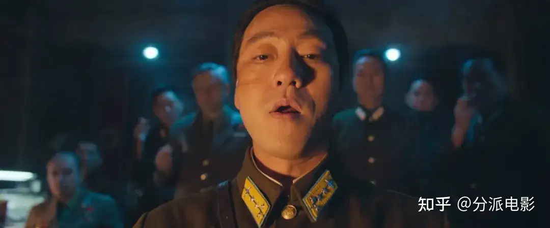 《凶降喜讯》太敢拍，这片对“四国”贴脸开大