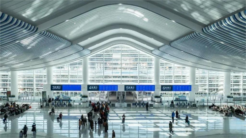 跟着我们，向「有风之城」出发！