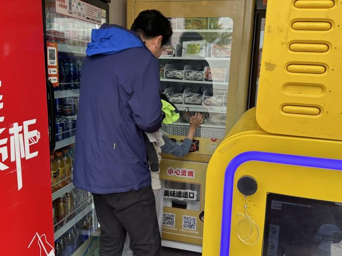 西湖畔的科技新味：壹汇AI美食机，引领数字餐饮革命新风尚