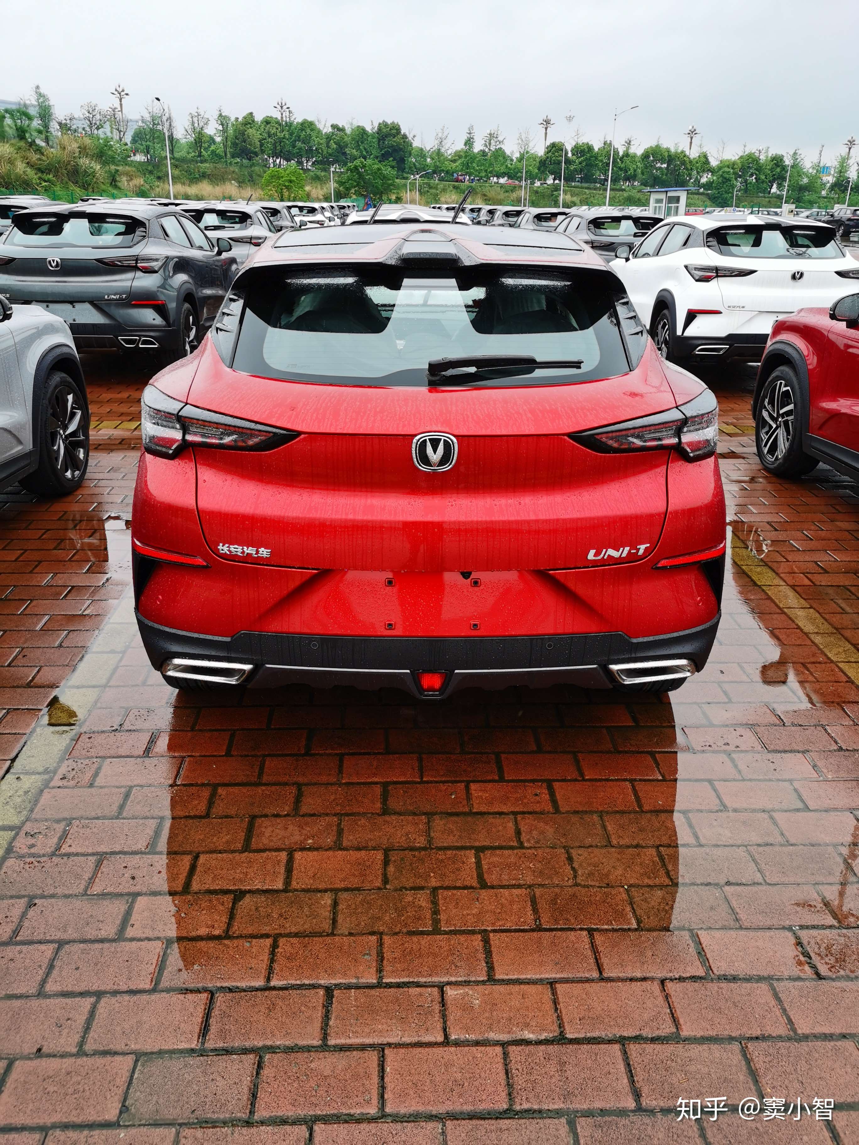窦小智 的想法: 红色长安uni-t,大家喜欢吗,有同事已经… - 知乎