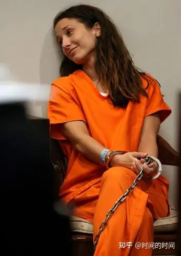 上海一高中女老师被举报出轨 16 岁男生,律师「涉事