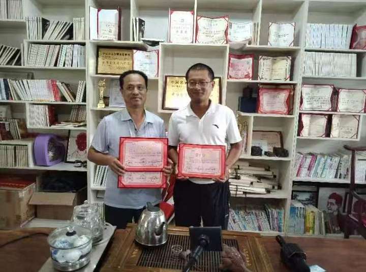 专访诗人王文科：在诗歌的宇宙中前行