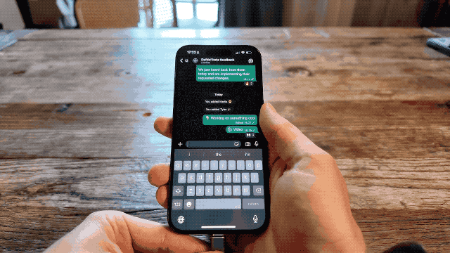 一个能让 iPhone 用上 AI 的配件，1300 万人围观，但我觉得大可不必
