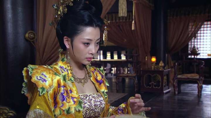 孟昶花蕊夫人的典故 花蕊夫人是赵匡胤的皇后吗？