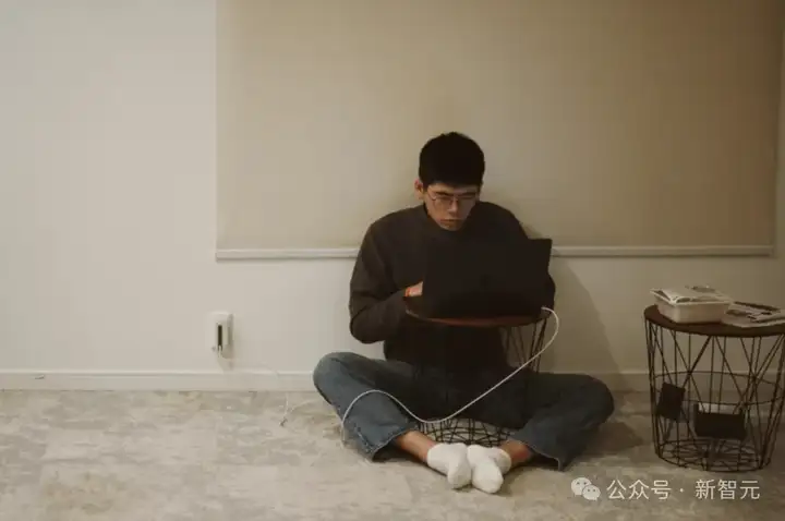 氛围编程时代来了！AI生成+一键上线，Coding像拍照一样简单