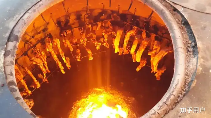 古代有烧烤吗？古代贵族饭桌上，有哪些流传至今的烤制美食？(古代人烧烤)