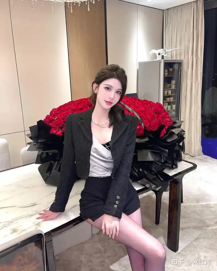 INS美女 | 好美的姐姐，来自深圳的精致时尚网红 Instagram-第9张