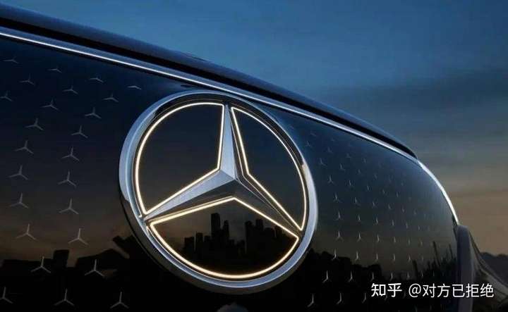 由于召回频次较高召回规模较大 奔驰一度被戏称为“召回王”