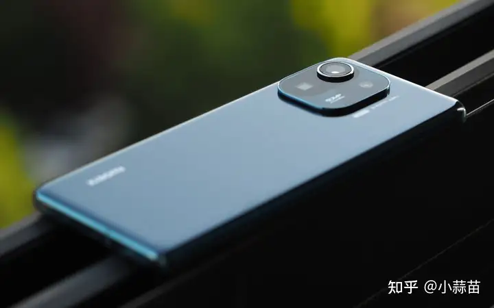 如何看待将于 9 月 9 日发布的 vivo X70 Pro+，外观设计上有什么亮点？
