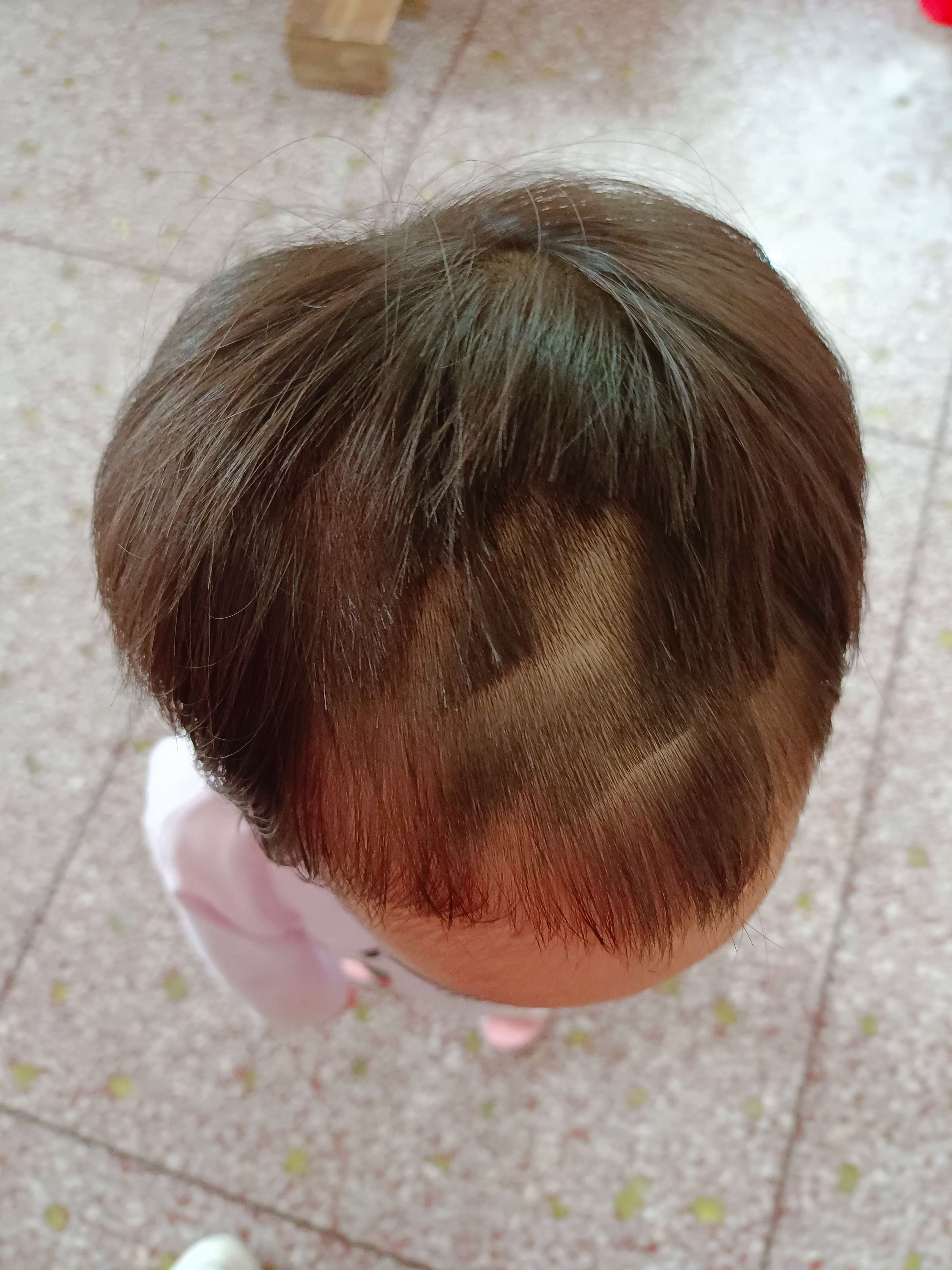 宝妈不辣 的想法 看这个小托尼的设计可以不? | 一个才3