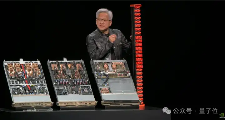 英伟达新“桌面超算”800GB大内存，满血DeepSeek R1能装1个半