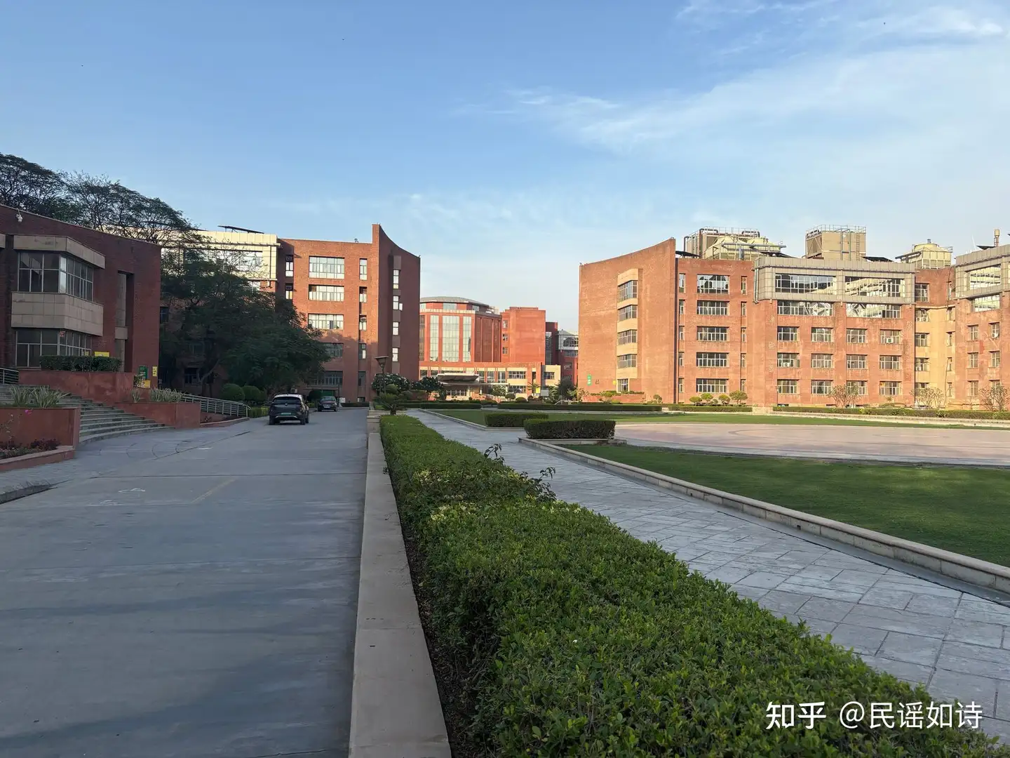 大学没考好，想不读普本，直接到社会上见识如何？