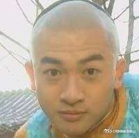 《唐人街探案2》q是谁?是宋义吗?