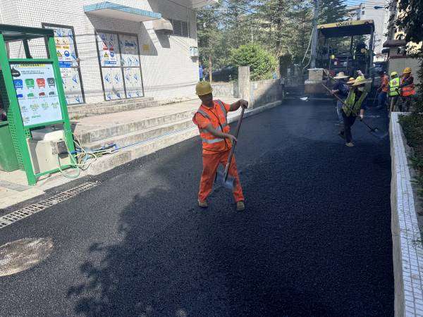 中建七局国际公司乡村振兴人居环境项目正式通车