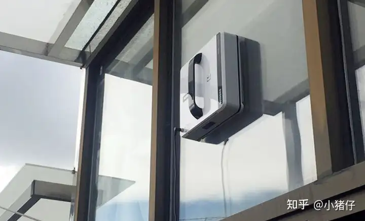 擦玻璃怎么擦最干净，如果不用擦玻璃神器的话？插图4
