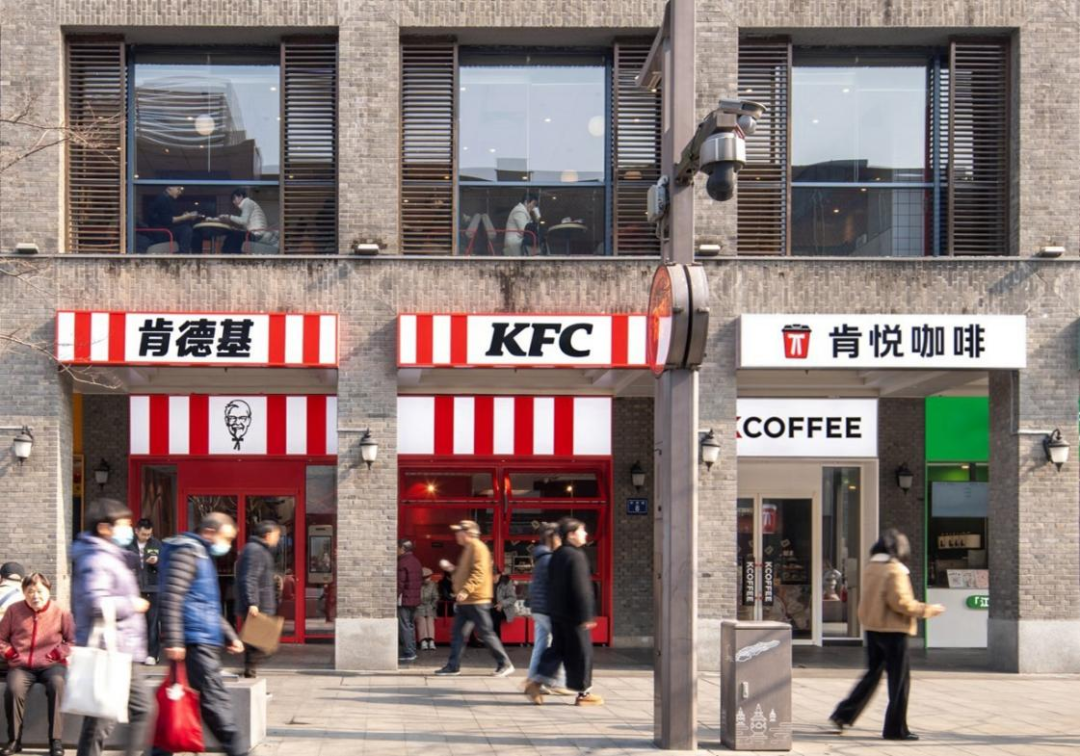 餐饮界的「技术派」：百胜中国AI落地的底层逻辑