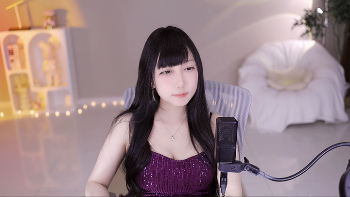 嘿一只小河马丰满女孩2024-04-16-2147|米娜娜