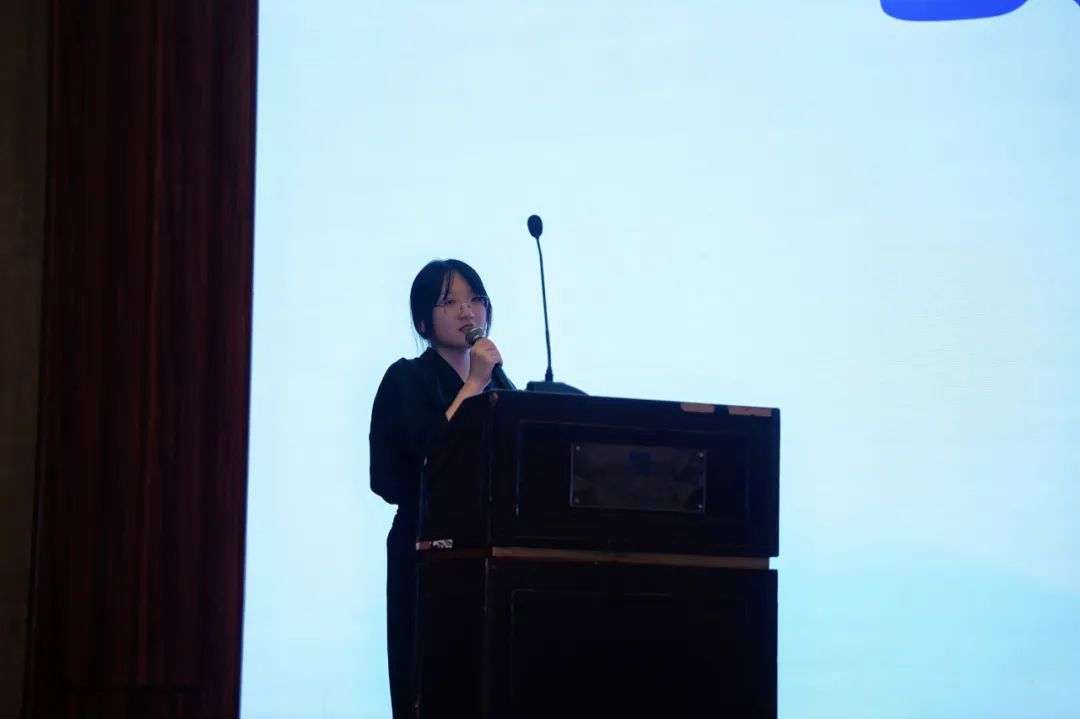 深度｜海豚智能发布超声多模态大模型，百度百舸为“看懂超声”注入核心算力引擎
