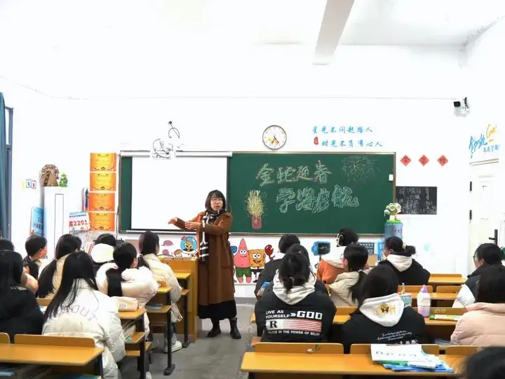 师生共赴新程 活力就此起航丨富阳校区2025春季学期开学报到(图8)