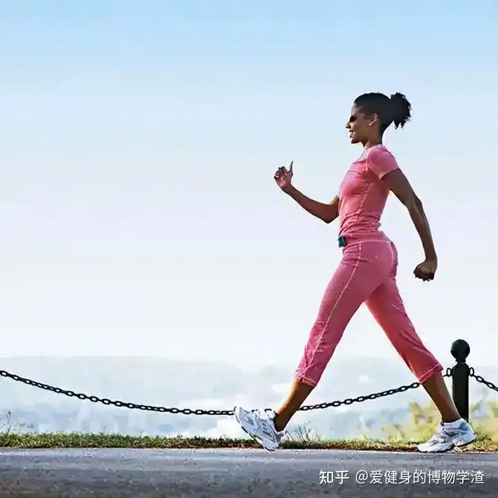 每天坚持走1万多步，真的有好处吗？