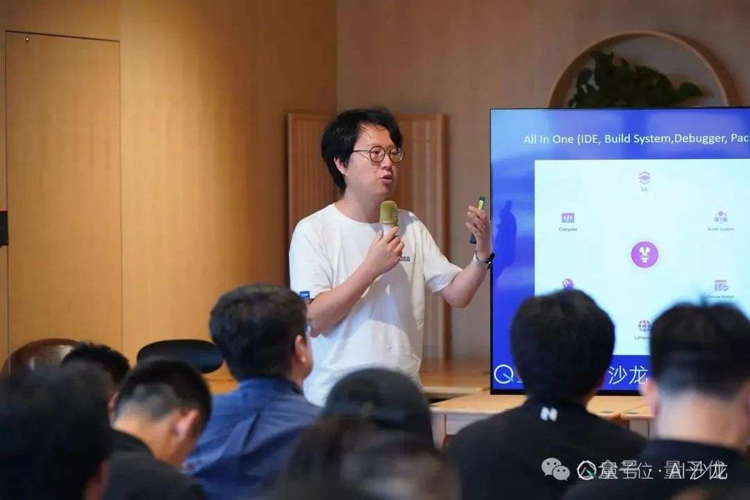 AI Coding大佬聊透了：产品智能重要还是用户体验重要？答案让人意外