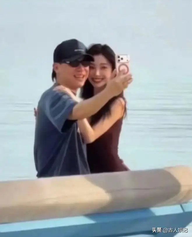 胡彦斌易梦玲海边拥吻恋情曝光插图1