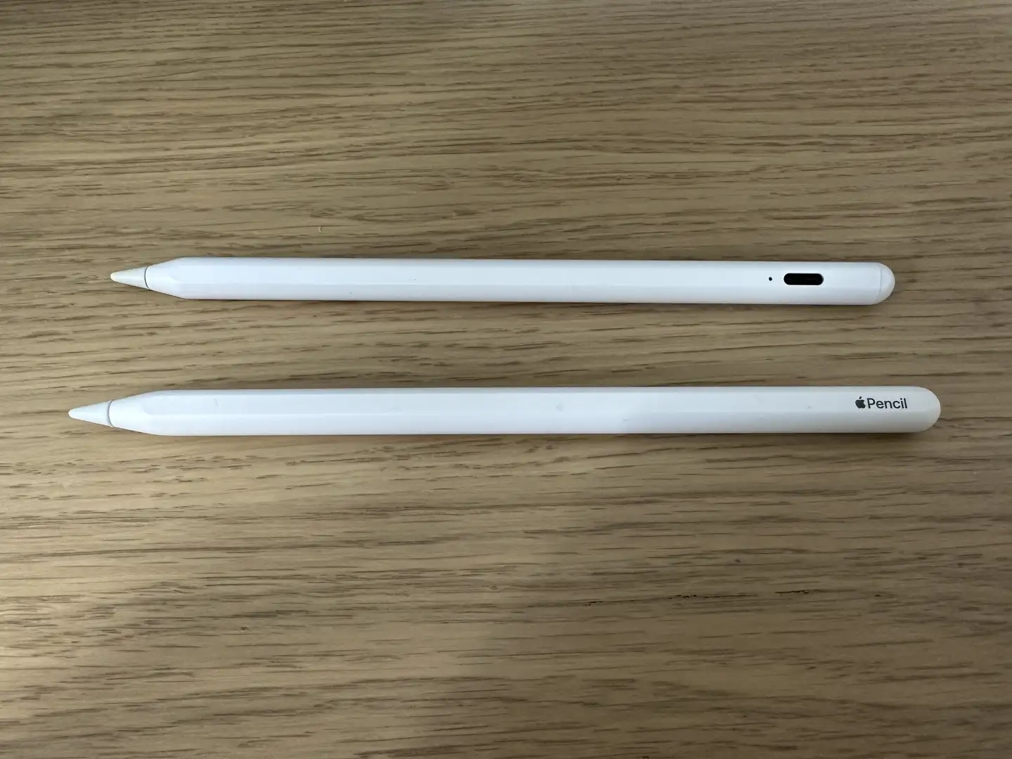 买了一个iPad air5应该配原装笔还是其他价位低一点的电容笔? - 知乎