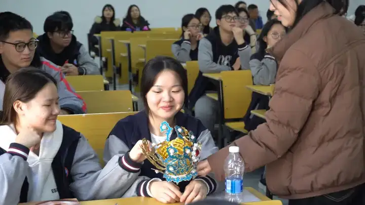 浙江省广播电视中等专业学校戏剧中的思政公开课！(图2)