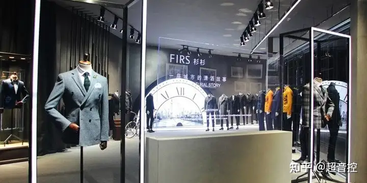 大学应届生如何选正装，罗蒙的男士西装如何？（罗蒙男外套）