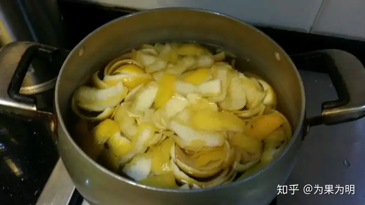 鲜柠檬皮能吃吗?