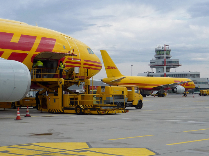 v2-b7b52871d053df7814d142250ccee949_720w